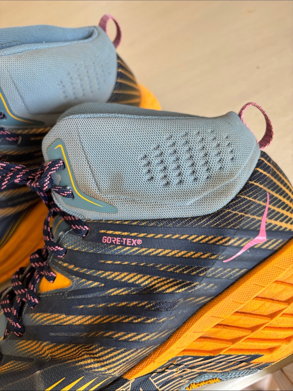 Hoka One One Speedgoat Mid 2 GTX Waterproof Trail Shoes | Women’s Size 10 - Picture 6 of 12